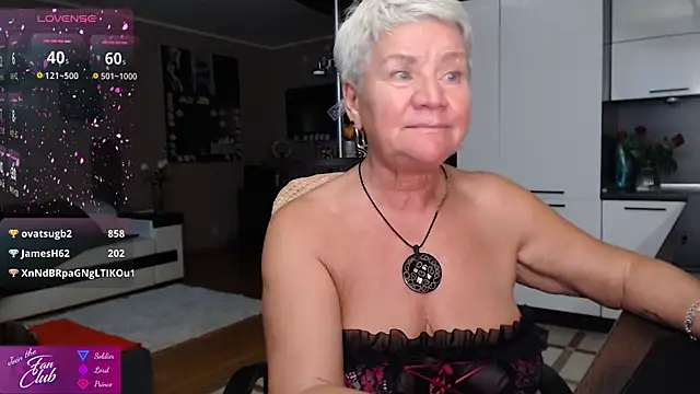 roxana brooks online show from 07/19/26, 07:06