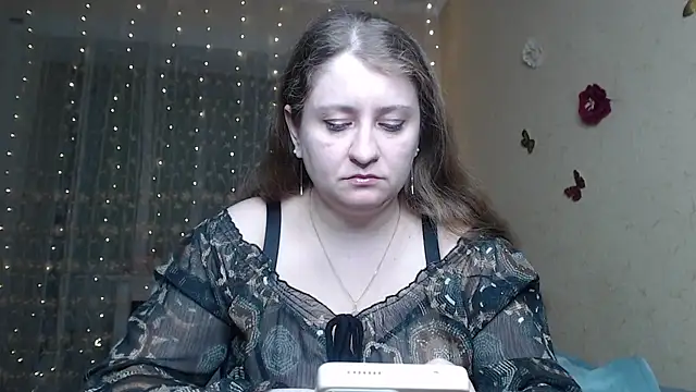 Snapshot of CumCpl chatting on 02/27/26, 09:04 CumCpl online show from 02/27/26, 09:04