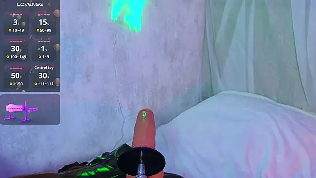 Snapshot of ahegaofacefuk chatting on 10/18/25, 06:52 ahegaofacefuk online show from 10/18/25, 06:52