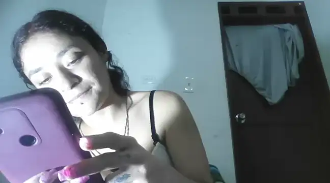 TamaraNauthy online show from 03/15/25, 08:54