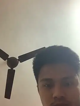 Hullax online show from 03/04/26, 04:13