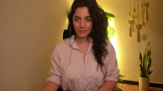 Snapshot of Mala_Bad chatting on 01/23/25, 02:50 Mala Bad online show from 01/23/25, 02:50