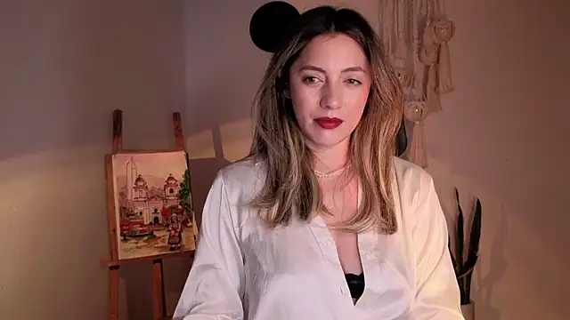 Snapshot of Mala_Bad chatting on 10/08/25, 05:43 Mala Bad online show from 10/08/25, 05:43