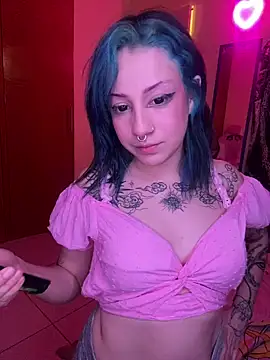 Snapshot of Lucygothic chatting on 03/15/25, 09:27 Lucygothic online show from 03/15/25, 09:27