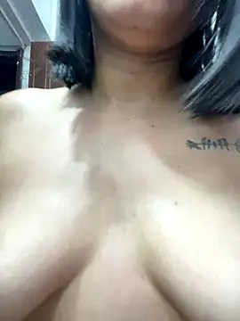 Lucia-Candy online show from 12/02/24, 01:25