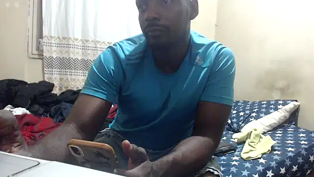 Snapshot of HARLEXBIGCOCK chatting on 02/28/25, 04:43 HARLEXBIGCOCK online show from 02/28/25, 04:43