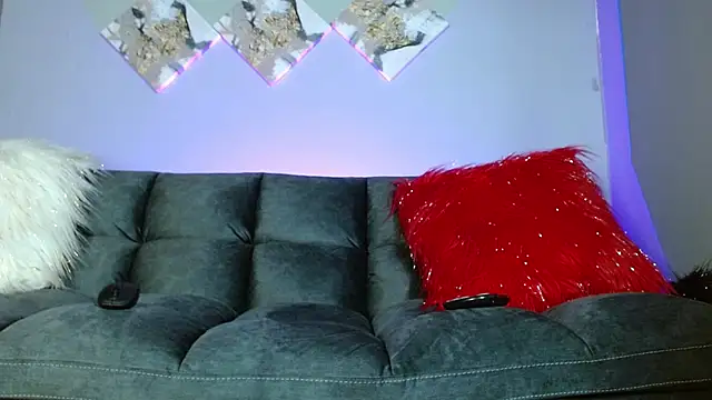 Karina Yang online show from 03/17/25, 11:00