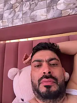 Snapshot of hot_rajat chatting on 06/17/26, 03:53 hot rajat online show from 06/17/26, 03:53