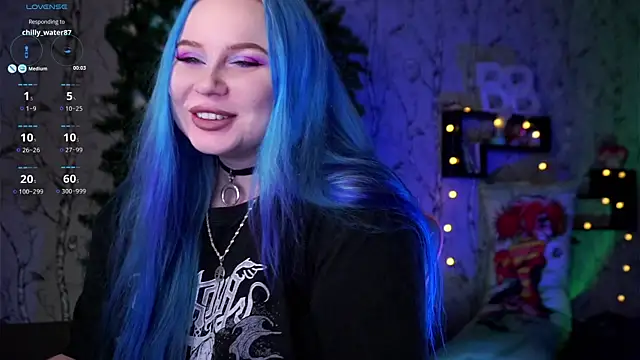 Moon Valkyrie online show from 12/27/24, 10:45