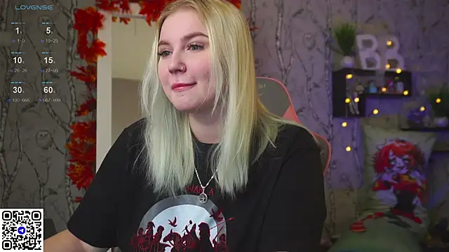 Moon Valkyrie online show from 10/12/25, 09:30