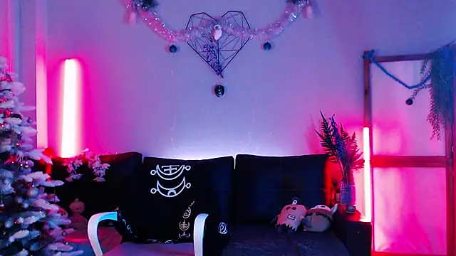 Snapshot of Wildorchid_ chatting on 01/12/25, 05:03 Wildorchid  online show from 01/12/25, 05:03