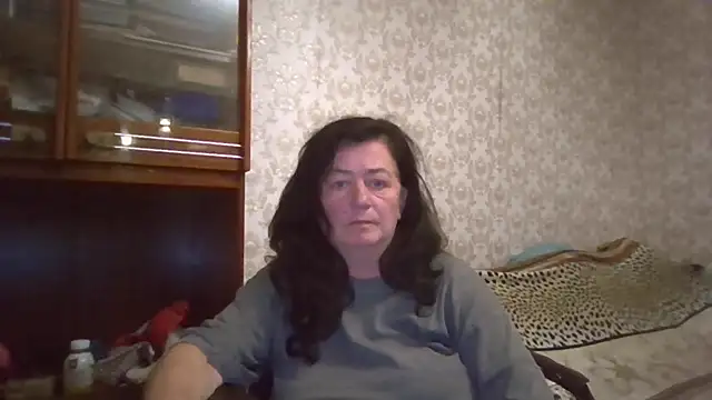 GypsiQueen2 online show from 10/21/25, 04:41