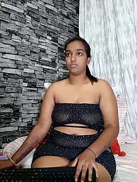 Snapshot of Xindias_fantasyX chatting on 03/21/25, 06:40 Xindias fantasyX online show from 03/21/25, 06:40