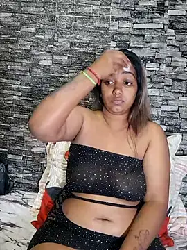 Snapshot of Xindias_fantasyX chatting on 09/16/25, 03:02 Xindias fantasyX online show from 09/16/25, 03:02