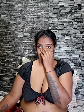 Snapshot of Xindias_fantasyX chatting on 09/24/25, 07:39 Xindias fantasyX online show from 09/24/25, 07:39