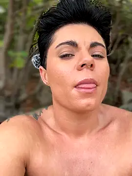 LukeLouHarvey online show from 09/15/25, 04:23