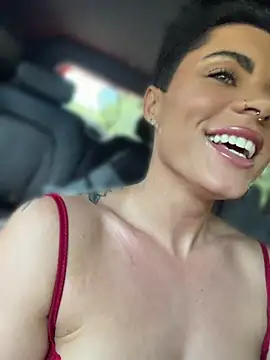 LukeLouHarvey online show from 04/24/26, 04:59