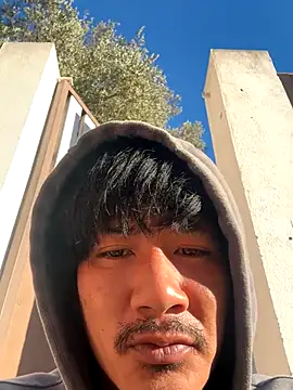 juniiorre online show from 10/06/25, 07:17