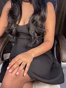 Snapshot of SCHOOL_Girl_0 chatting on 01/07/25, 01:06 SCHOOL Girl 0 online show from 01/07/25, 01:06