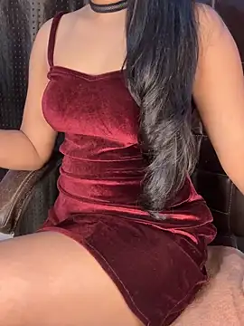 Snapshot of SCHOOL_Girl_0 chatting on 02/06/25, 10:48 SCHOOL Girl 0 online show from 02/06/25, 10:48