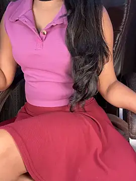 Snapshot of SCHOOL_Girl_0 chatting on 02/08/25, 04:36 SCHOOL Girl 0 online show from 02/08/25, 04:36