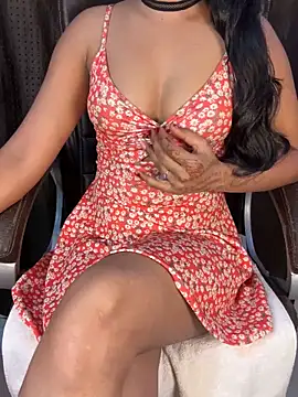 Snapshot of SCHOOL_Girl_0 chatting on 02/28/25, 04:20 SCHOOL Girl 0 online show from 02/28/25, 04:20