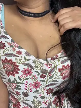 Snapshot of SCHOOL_Girl_0 chatting on 09/18/25, 03:25 SCHOOL Girl 0 online show from 09/18/25, 03:25