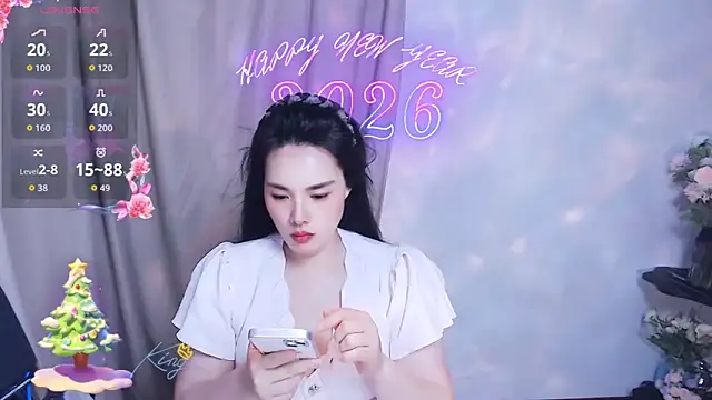 SHY- -girl online show from 04/11/26, 07:45