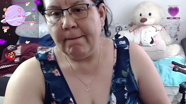 ANGEL DEVIL online show from 03/17/25, 09:12