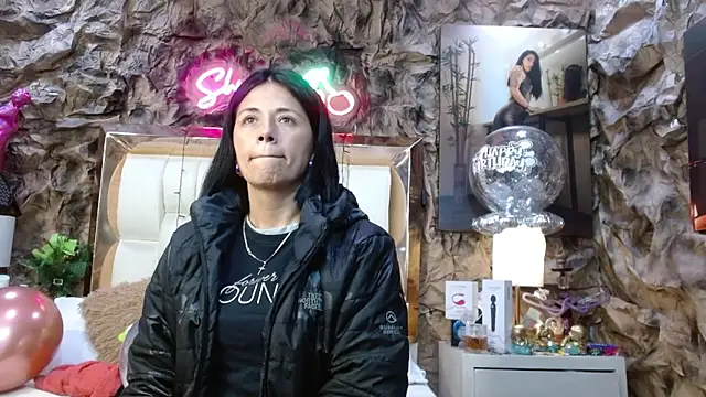 sharoon cheerry online show from 12/13/24, 11:23