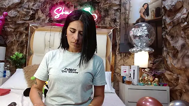 sharoon cheerry online show from 12/13/24, 05:32