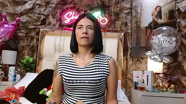 sharoon cheerry online show from 12/14/24, 03:15