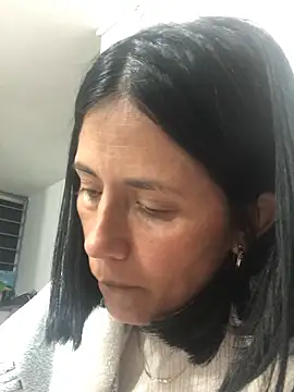 sharoon cheerry online show from 02/25/25, 01:09