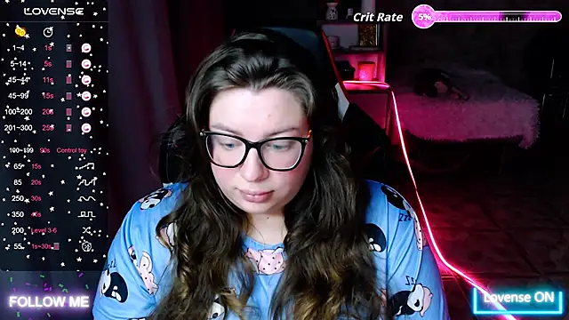 Snapshot of alexa_sweetyy chatting on 10/08/25, 07:33 alexa sweetyy online show from 10/08/25, 07:33