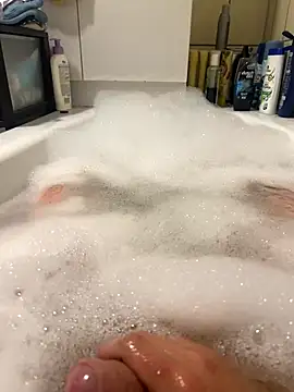 David19932908 online show from 09/17/25, 04:52