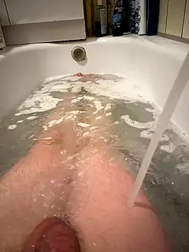 David19932908 online show from 09/29/25, 04:45