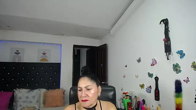 mature bigboobs10 online show from 07/15/26, 04:18
