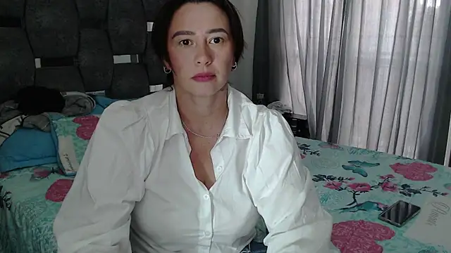 sara hott 1 online show from 03/16/26, 08:35