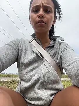 J loren online show from 04/04/26, 07:33