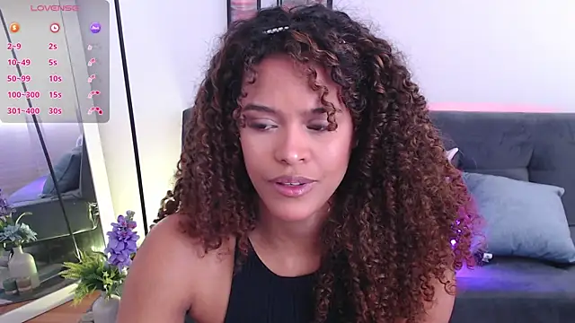 Snapshot of Amelia_bss chatting on 01/09/25, 04:49 Amelia bss online show from 01/09/25, 04:49