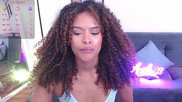 Snapshot of Amelia_bss chatting on 01/17/25, 04:47 Amelia bss online show from 01/17/25, 04:47