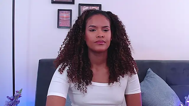 Snapshot of Amelia_bss chatting on 02/02/25, 01:52 Amelia bss online show from 02/02/25, 01:52