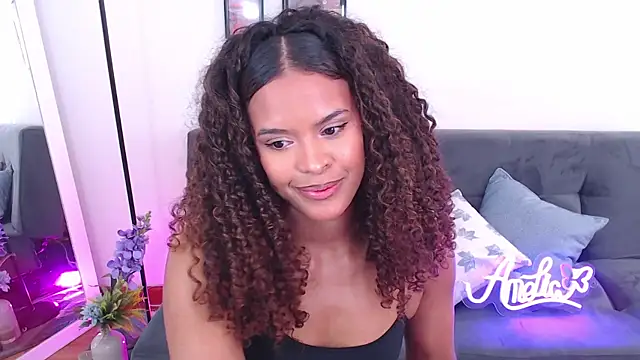 Snapshot of Amelia_bss chatting on 02/03/25, 02:13 Amelia bss online show from 02/03/25, 02:13