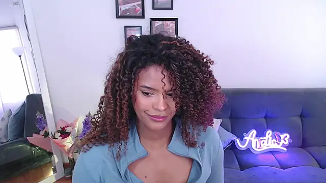 Snapshot of Amelia_bss chatting on 02/25/25, 04:53 Amelia bss online show from 02/25/25, 04:53