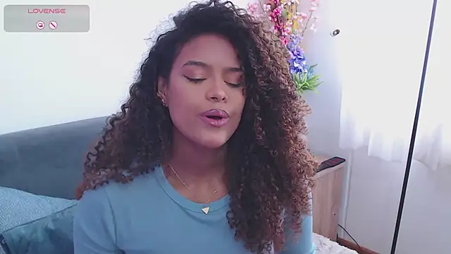 Snapshot of Amelia_bss chatting on 09/10/25, 02:28 Amelia bss online show from 09/10/25, 02:28