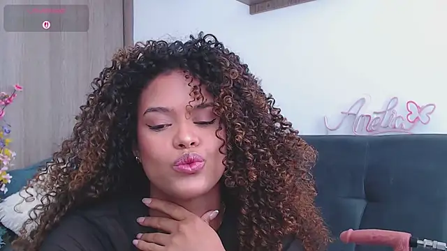 Snapshot of Amelia_bss chatting on 09/14/25, 02:27 Amelia bss online show from 09/14/25, 02:27