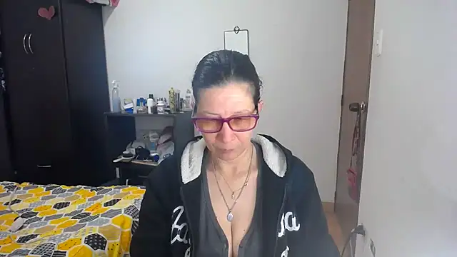 latin49 online show from 11/15/25, 04:43