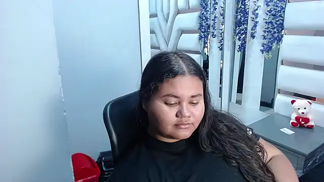 ValenTitis online show from 04/20/26, 09:16