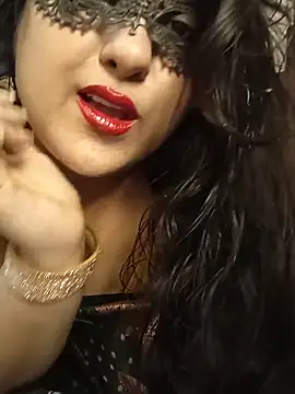 Snapshot of AgniPriya chatting on 06/23/26, 04:10 AgniPriya online show from 06/23/26, 04:10