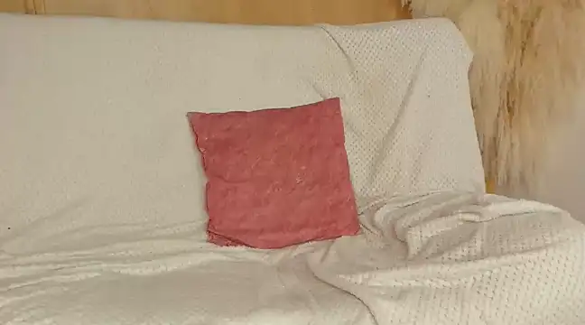 Skarleth69 online show from 01/28/25, 02:32